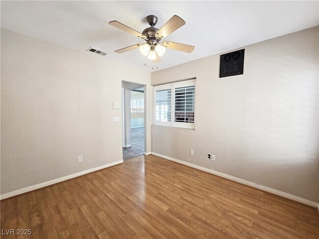 Building Photo - 2522 Furnace Creek Ave