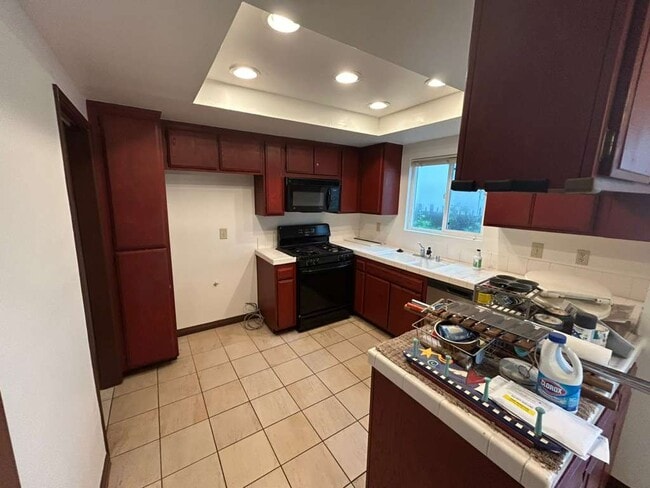 Downstairs Kitchen1 - 1328 9th St