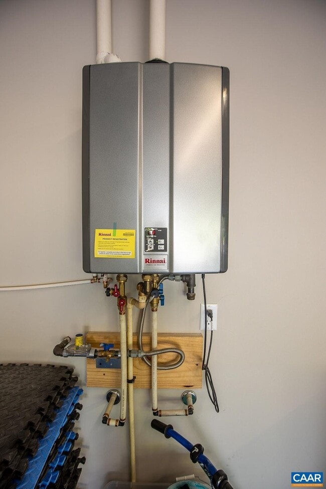 Building Photo - 15 Collinswood Wy