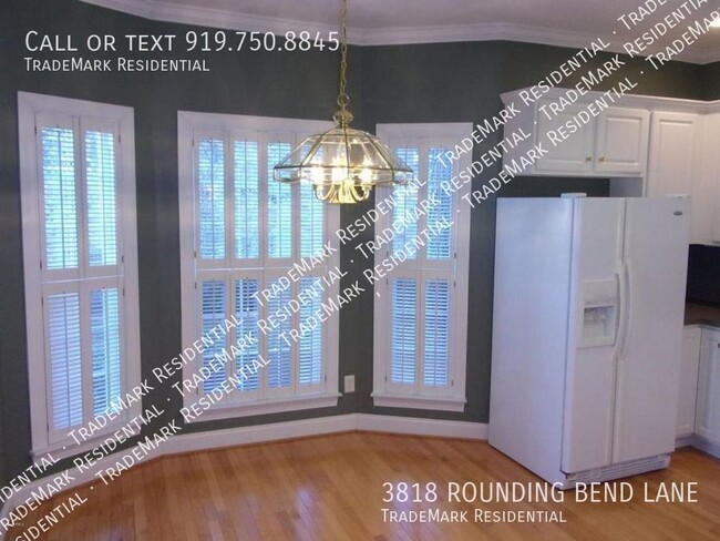 Building Photo - 3818 Rounding Bend Ln