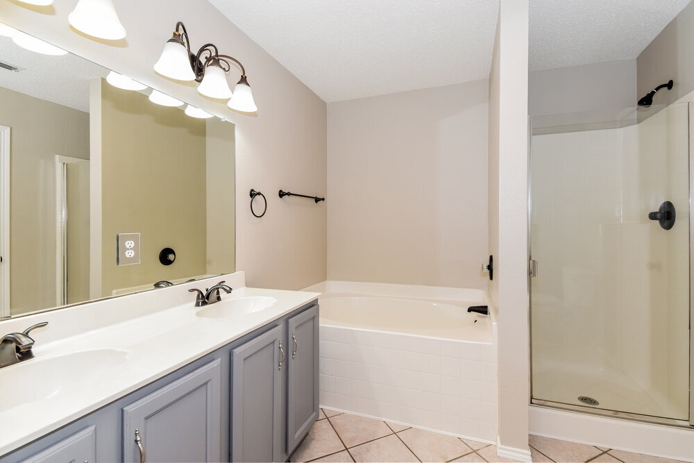 Building Photo - 1434 Hickory Creek Ln
