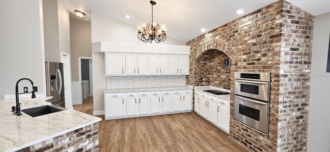 Building Photo - 6601 Thackston Dr