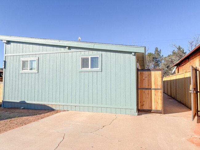 Building Photo - Mobile Home Addition - Cornville