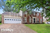 Building Photo - 5585 Fair Cove