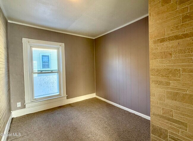 Building Photo - 41 Mechanic St