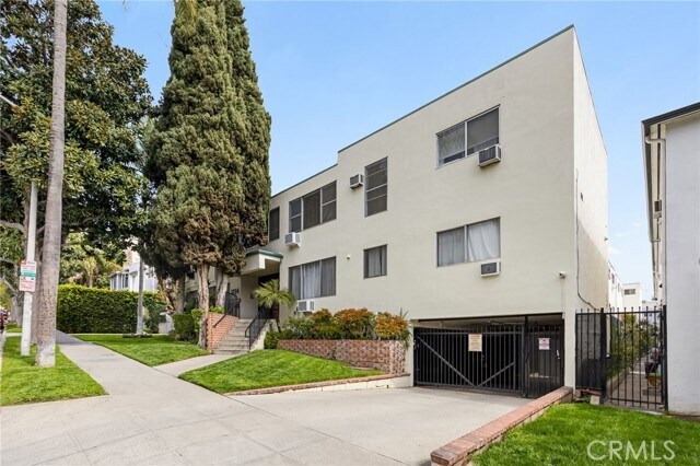 Building Photo - 1234 Laurel Ave