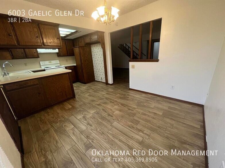 Building Photo - 6003 Gaelic Glen Dr