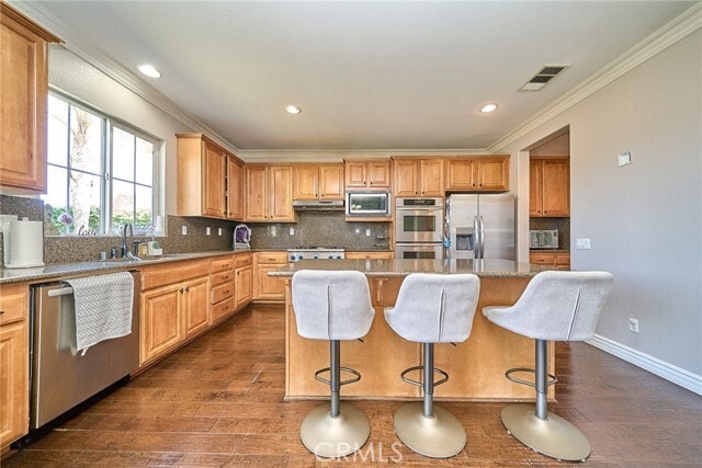 Building Photo - 8808 Gentle Wind Dr