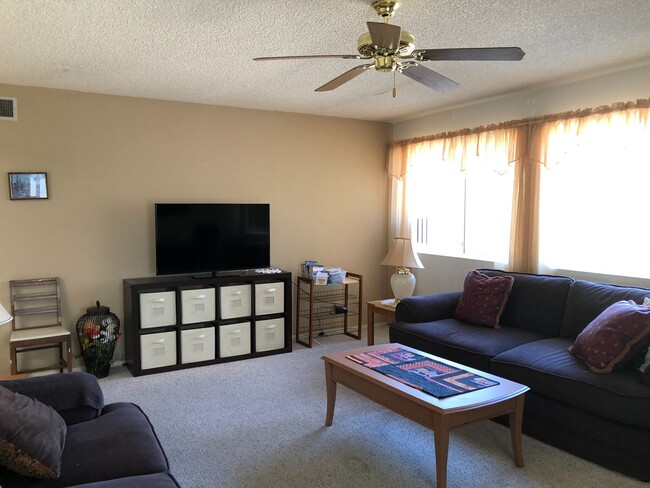 Building Photo - Come enjoy or community in the summer. Perfect home to enjoy Leisure World a 45+ Active Adult Res...