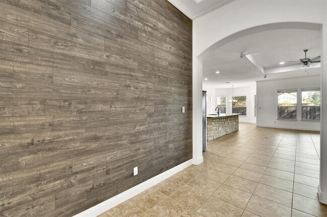 Building Photo - 1810 Manada Trail