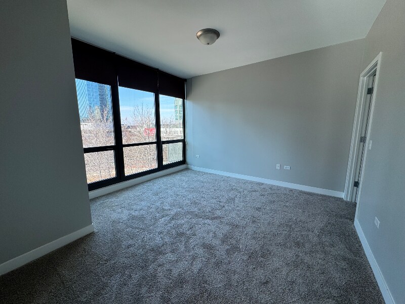 Building Photo - 708 W Wayman St