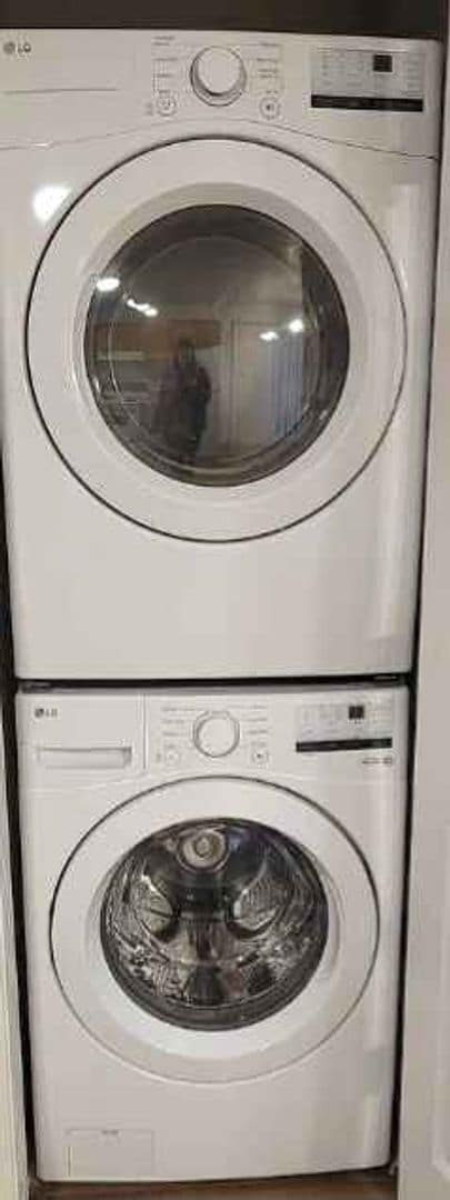 Building Photo - Beautiful 2 Bedroom 1 Bath Townhome with garage in Nampa!