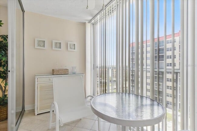 Building Photo - 244 St Augustine Ave