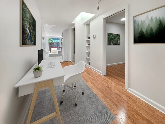 Building Photo - 1135 Olive St