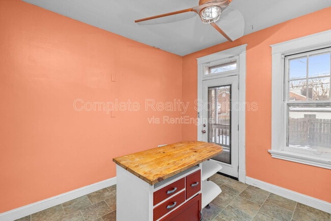 Building Photo - 5223 Bancroft Ave