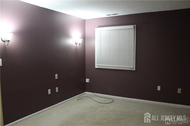 Building Photo - 5219 Ravens Crest Dr