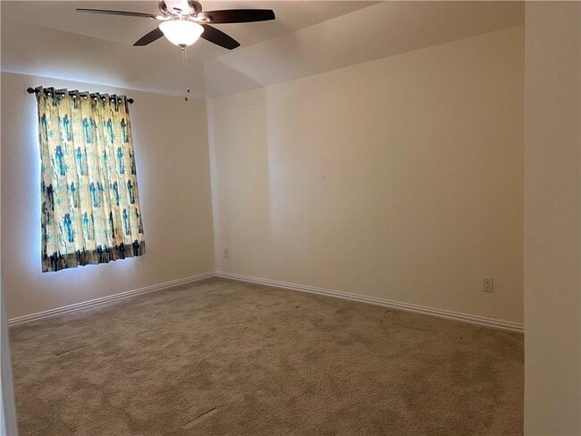 Building Photo - 21320 Hines Ln