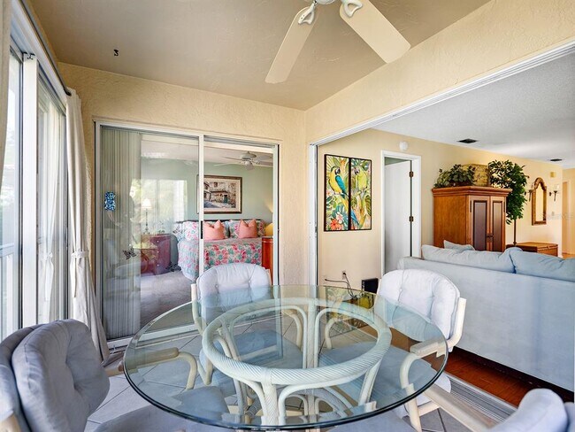 Building Photo - 4415 Longmeadow