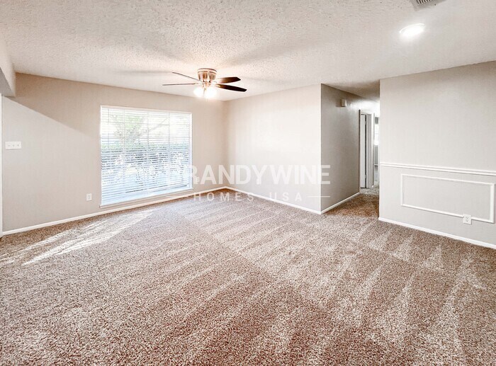 Building Photo - 1306 Duane St