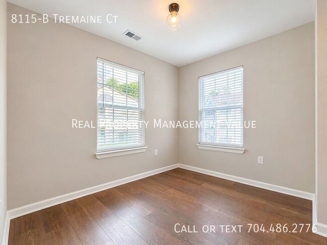 Building Photo - 8115 Tremaine Ct