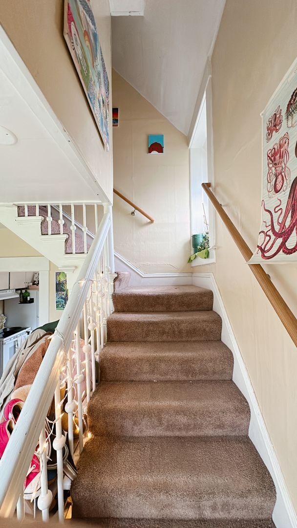 Building Photo - PRELEASE:  4+bdrm/1bath near WWU + Sehome Hill