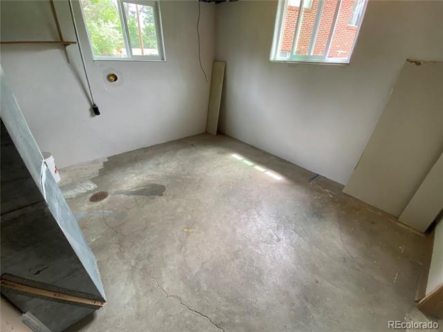 Building Photo - 1830 Independence St