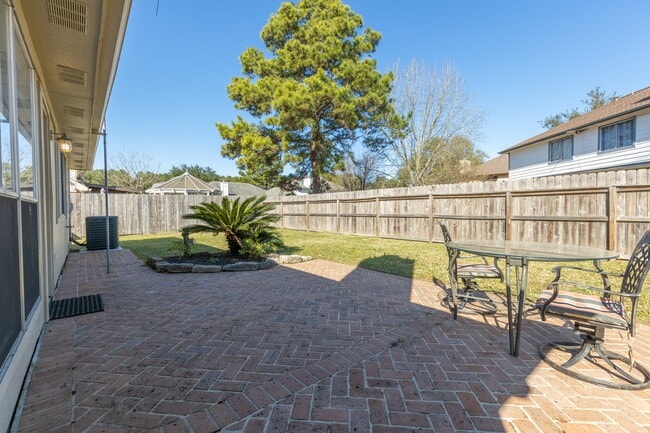 Building Photo - 3422 Keygate Dr