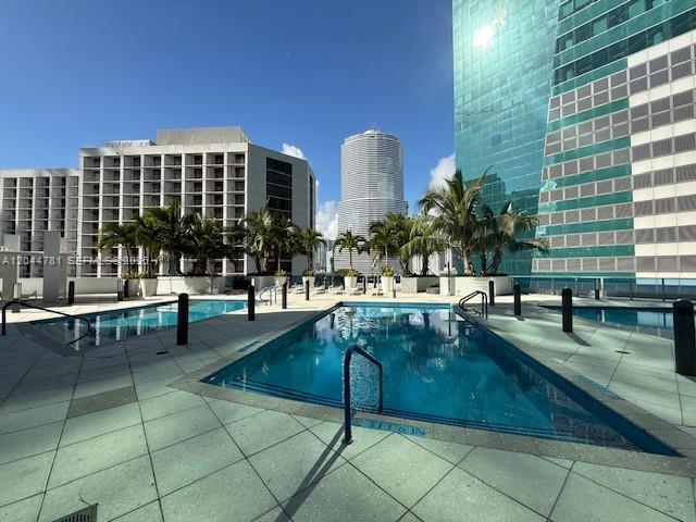Building Photo - 200 Biscayne Blvd Way