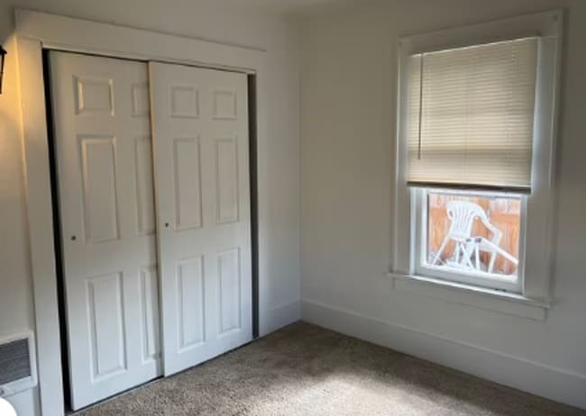 Building Photo - Mount Vernon 2 Bedroom 1 Bath Close to Dow...