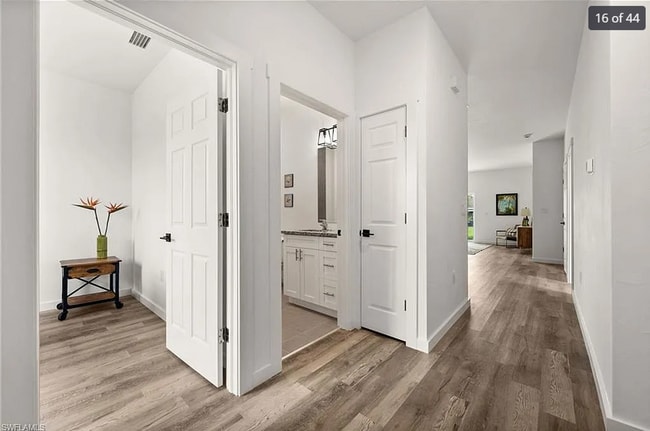 Building Photo - 4720/4722 21st St SW