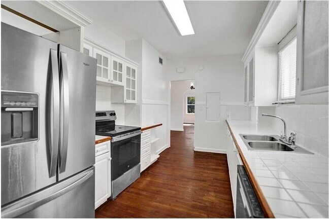 Building Photo - 1818 Florida Ave