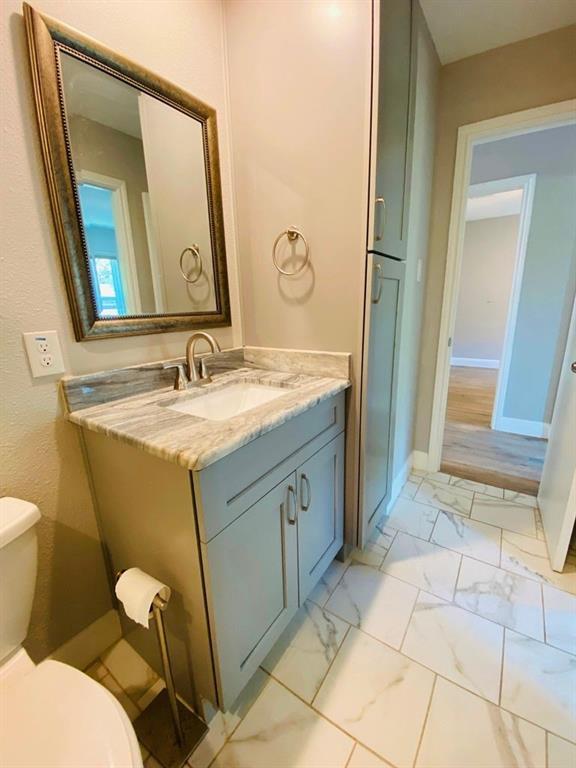 Building Photo - 13000 Pollard Dr