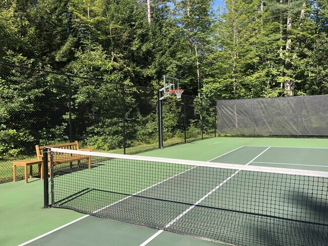 Building Photo - 1140 Roosevelt Trail