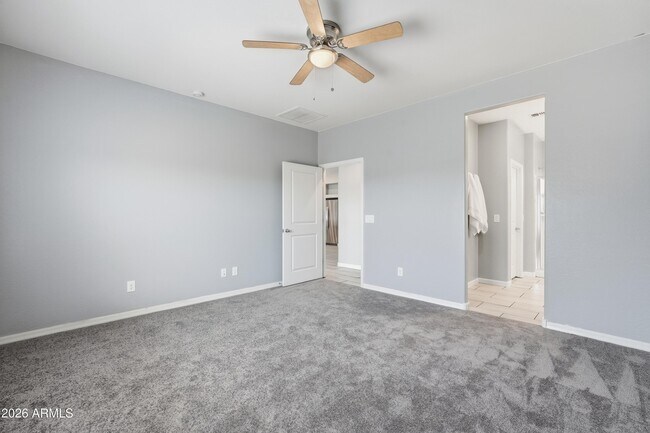 Building Photo - 1692 W Aztec Dr