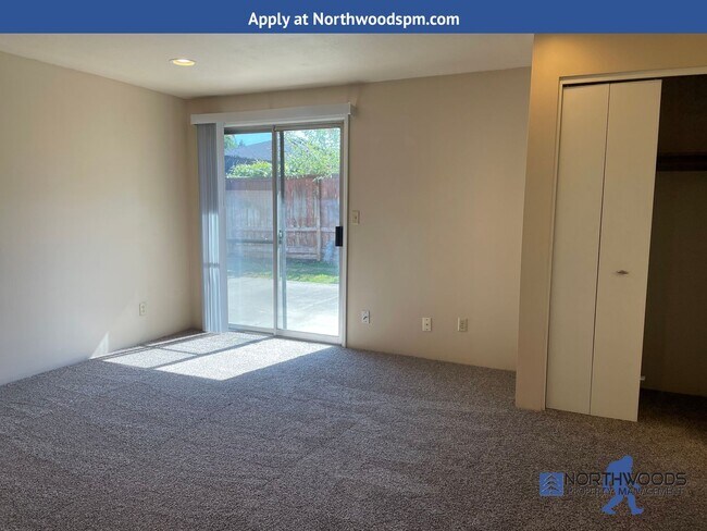 Building Photo - ***MOVE IN SPECIAL $600 off First Month's ...