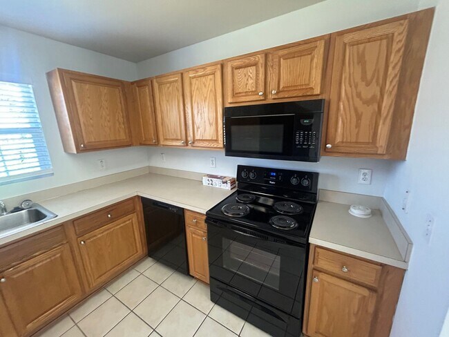 Building Photo - Great 4-Bedroom, 2.5-Bath