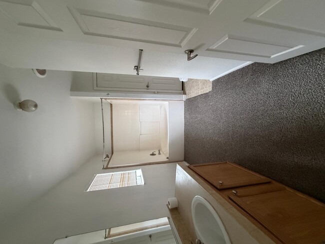 Building Photo - 2957 Doc Mackey Rd