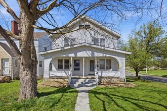 Building Photo - 415-417 S Huron Ave