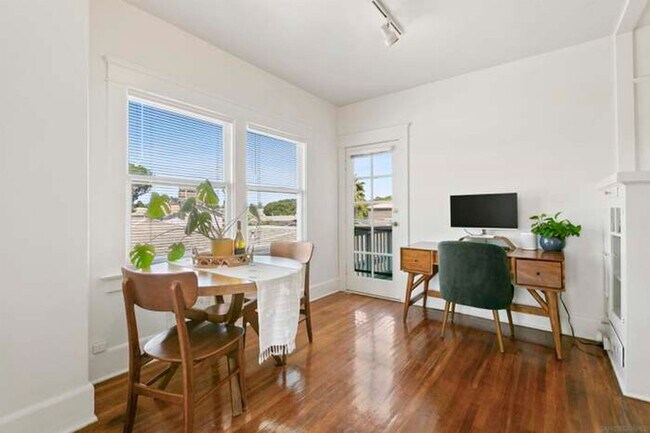 Building Photo - 1903 30th St