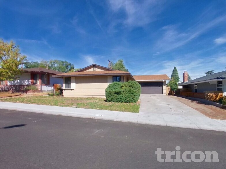 Primary Photo - 1965 Windsor Way