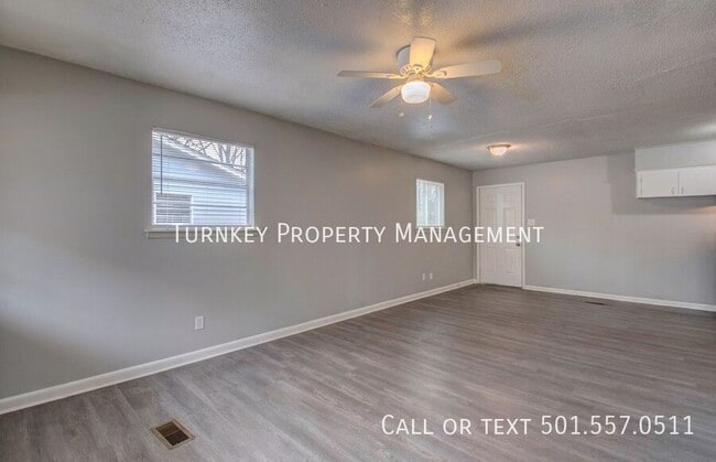 Building Photo - 7307 Knollwood Rd