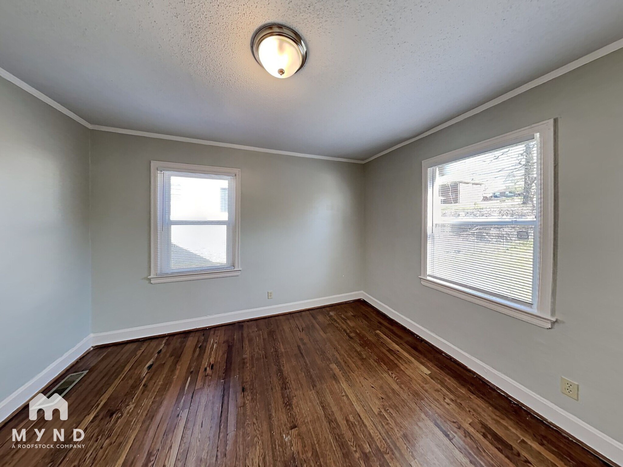 Building Photo - 949 47th St Ensley