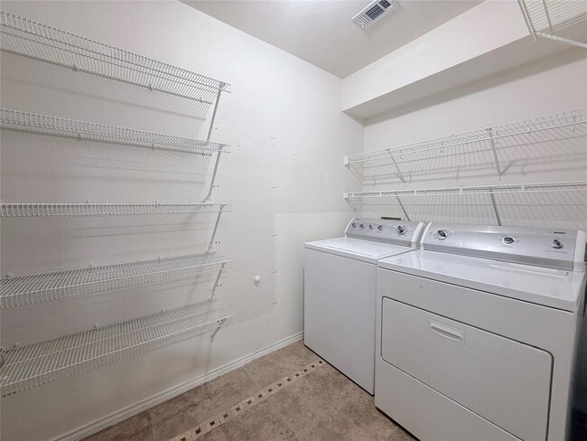 Building Photo - 3357 Cantera Way