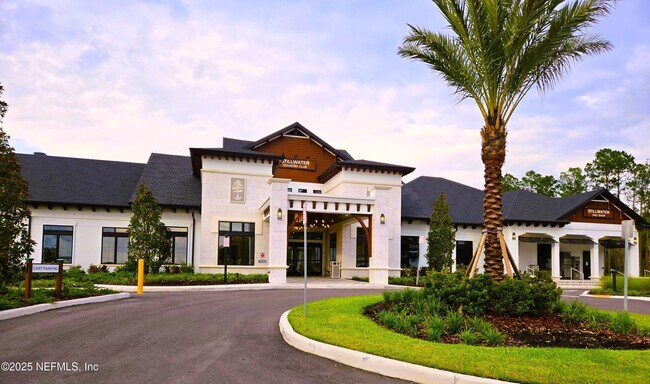 Building Photo - 67 Dogleg Run
