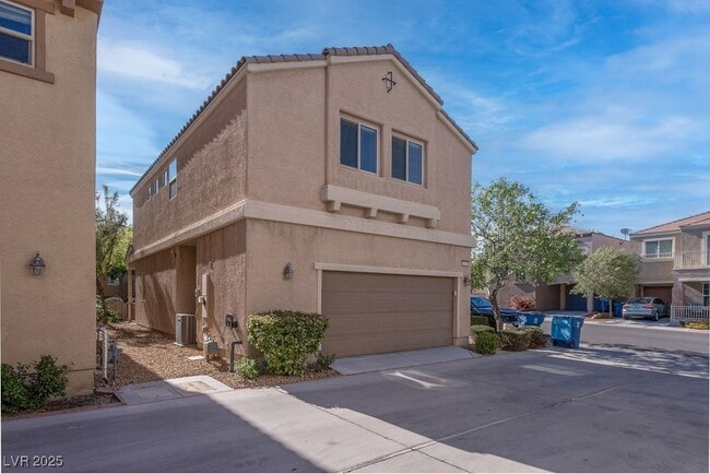 Building Photo - 7733 Lively Loom Ct