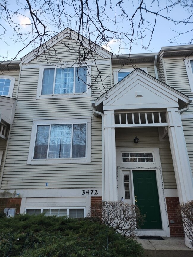 Building Photo - 3472 Ravinia Cir