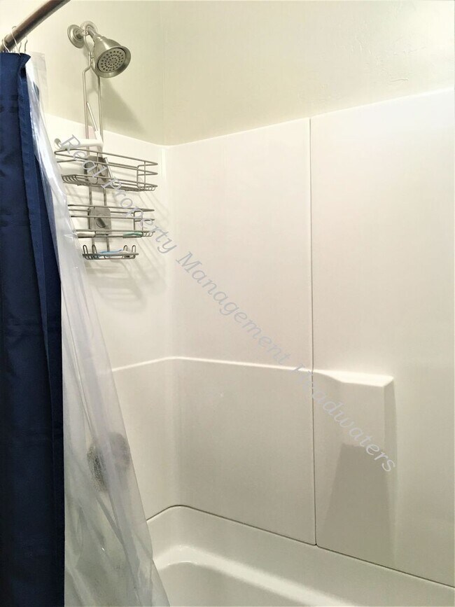 Building Photo - 3 bedroom East Helena Home for Rent