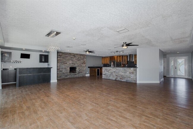 Building Photo - 3841 Rudder Way