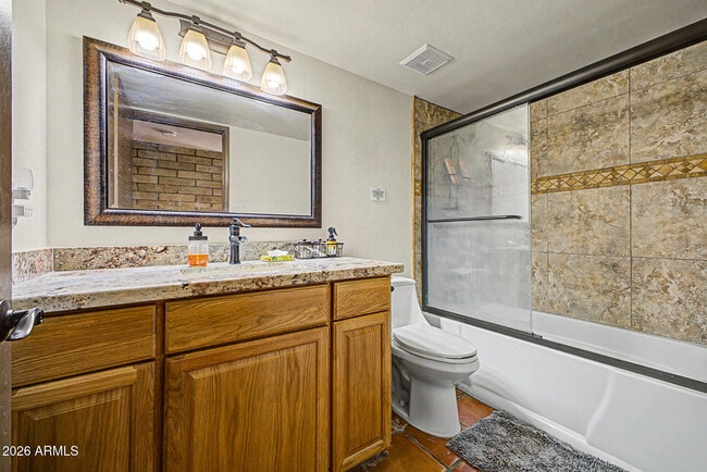 Building Photo - 6510 E Dixileta Dr