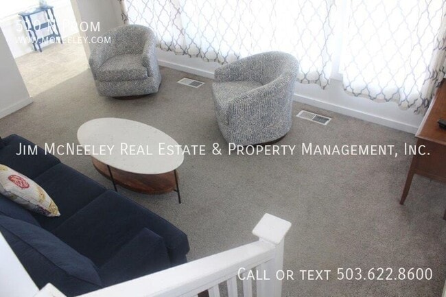 Building Photo - 510 N Prom-